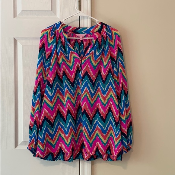 Lilly Pulitzer Tops - Lily Pulitzer Hearts A Flutter Zig Zag Elsa